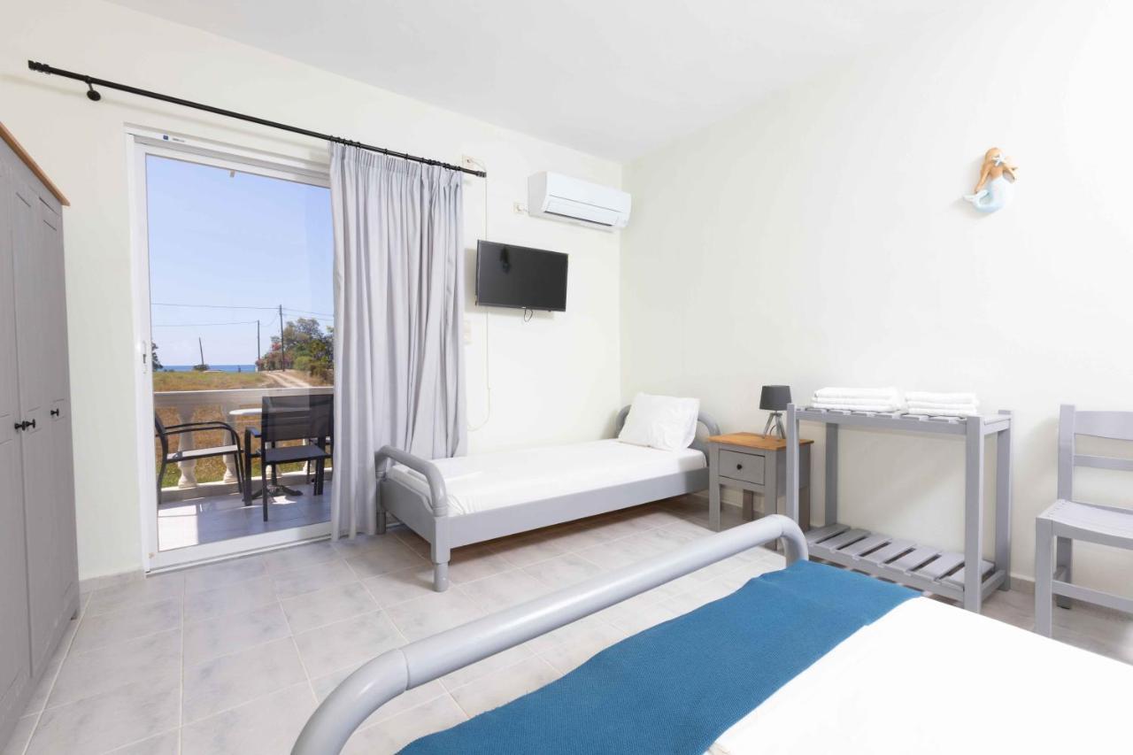 Apartamento Pansion Artemis Mavrovoúnion Exterior foto