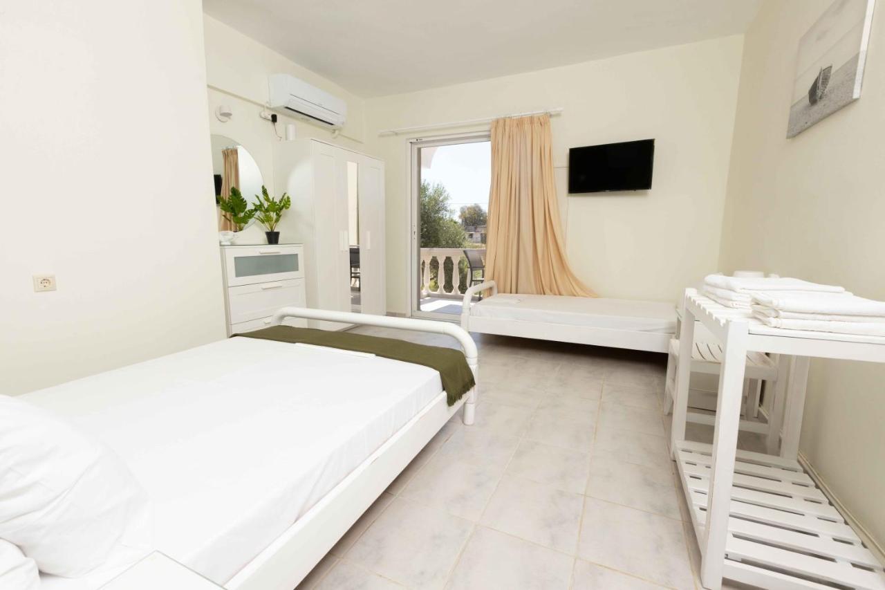 Apartamento Pansion Artemis Mavrovoúnion Exterior foto