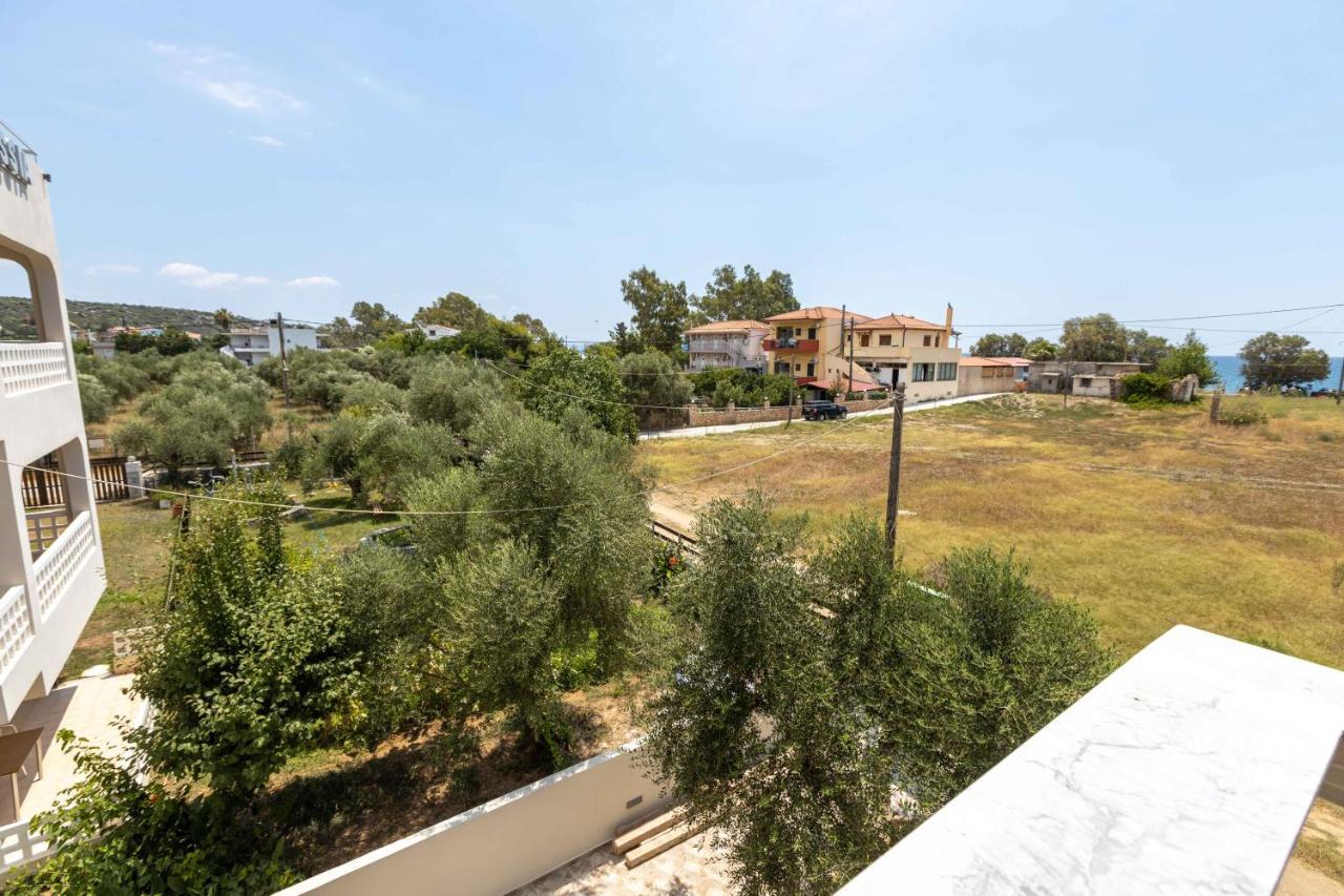 Apartamento Pansion Artemis Mavrovoúnion Exterior foto