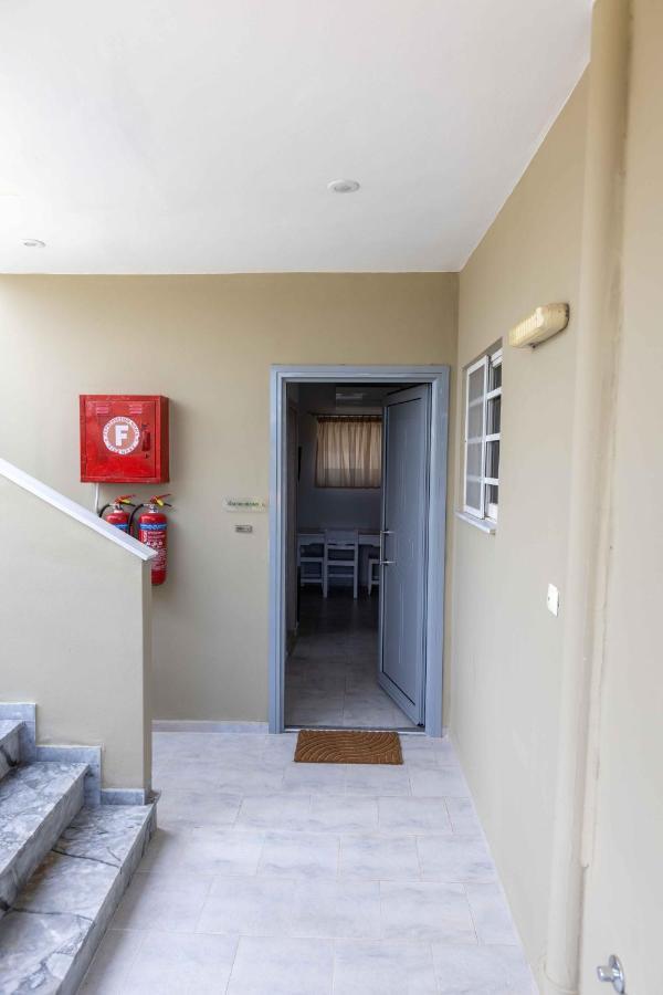 Apartamento Pansion Artemis Mavrovoúnion Exterior foto