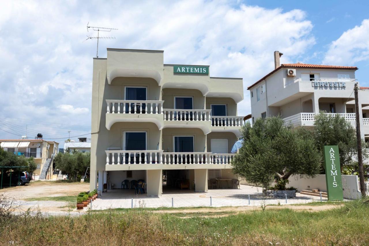Apartamento Pansion Artemis Mavrovoúnion Exterior foto